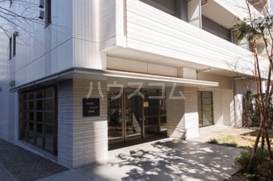 19/23 エントランス