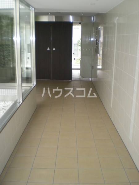 21/24 エントランス