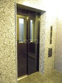 16/22 エントランス