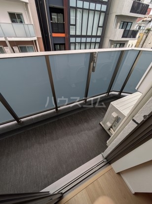 14/23 バルコニー