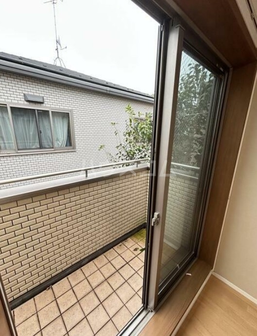 15/23 バルコニー