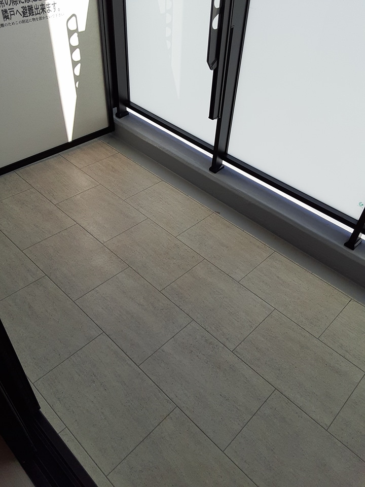 17/30 バルコニー