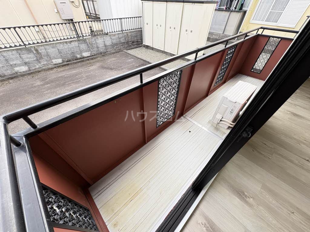 14/23 バルコニー