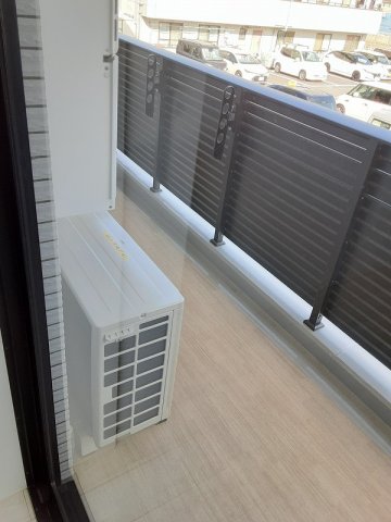 19/30 バルコニー