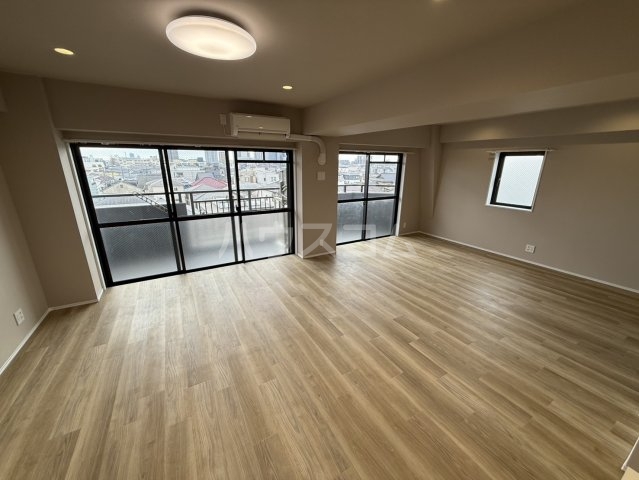 2/29 リビング/ダイニング