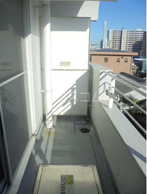 14/23 バルコニー