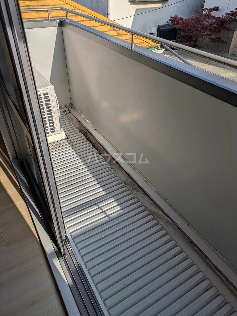 20/30 バルコニー