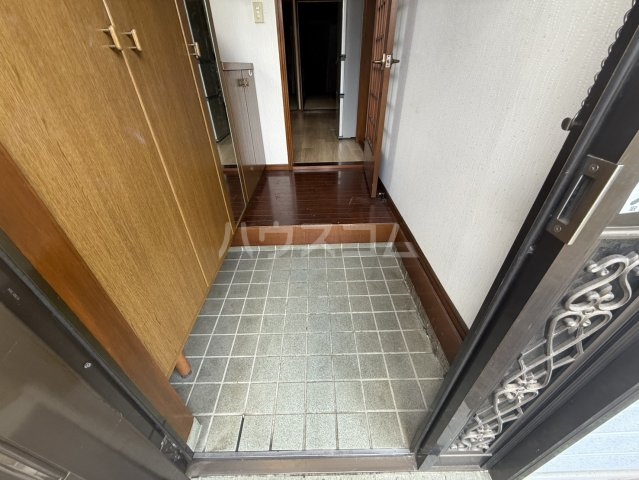 15/30 玄関