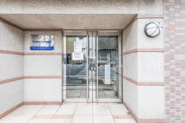 15/25 エントランス