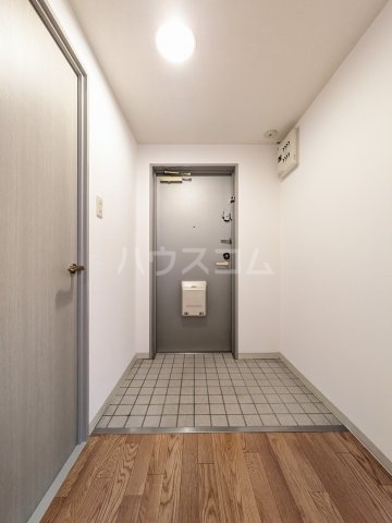 14/26 玄関