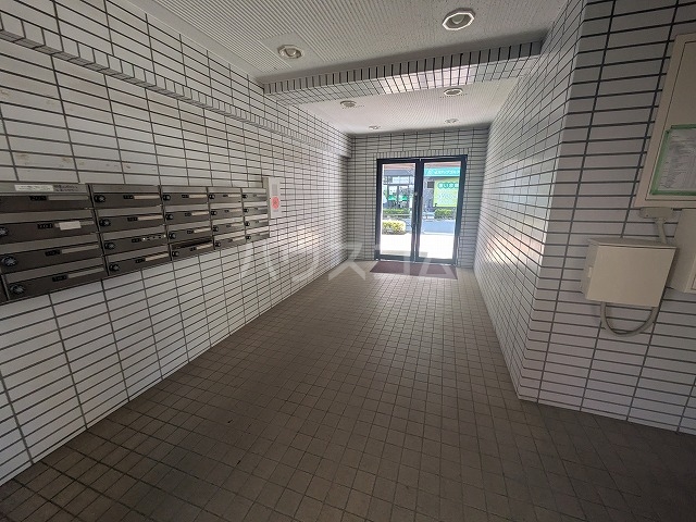 29/30 エントランス