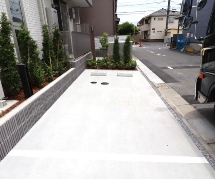 26/30 駐車場