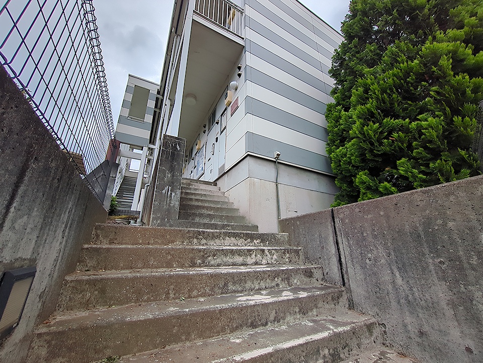2/4 エントランス