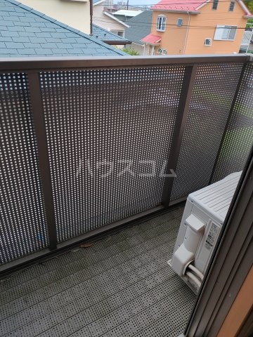 13/18 バルコニー