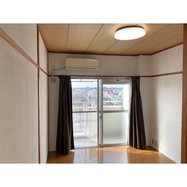 27/27 駐車場