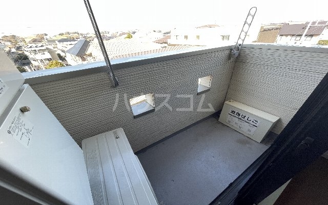 20/30 バルコニー