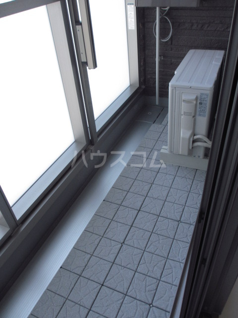 20/30 バルコニー