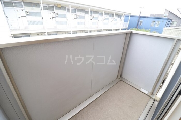 16/23 バルコニー