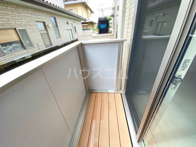 13/22 バルコニー