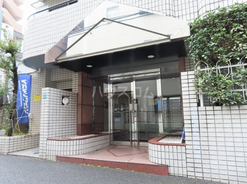 17/22 エントランス