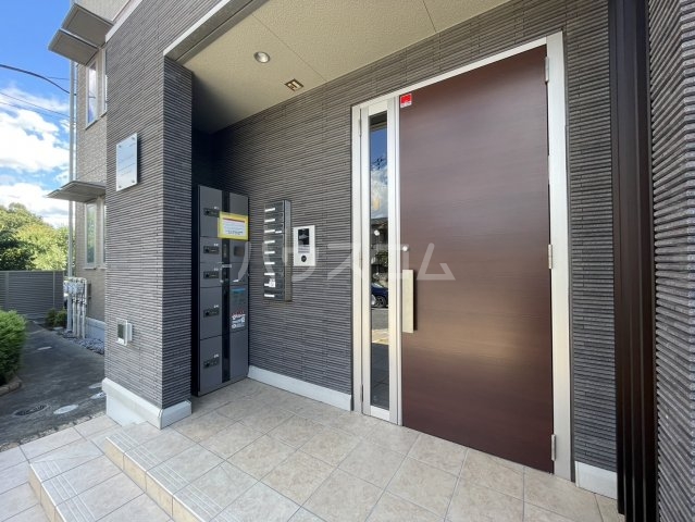 3/5 エントランス