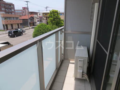 13/17 バルコニー