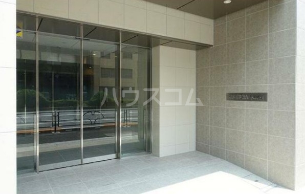 15/25 エントランス