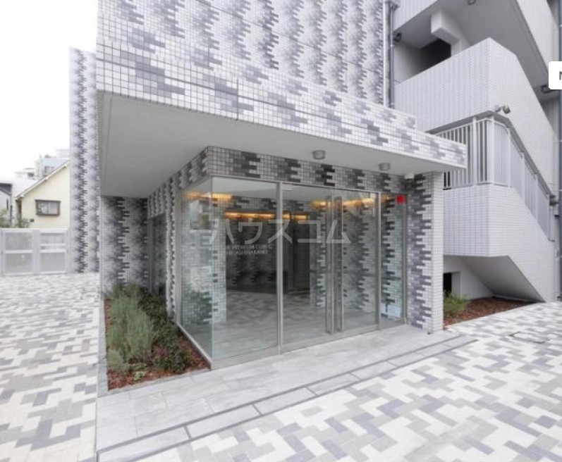 14/19 エントランス