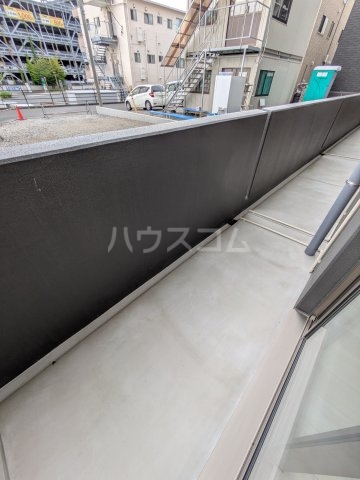 18/25 バルコニー