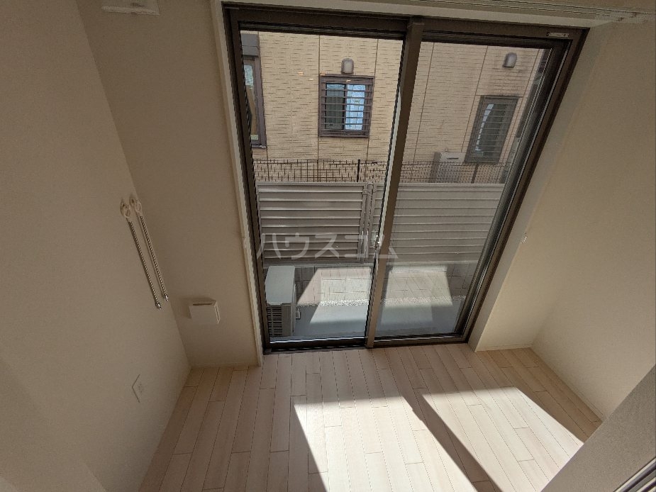 19/30 バルコニー