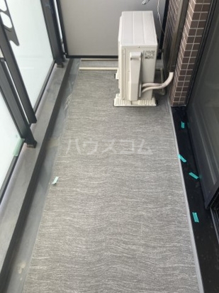 19/30 バルコニー