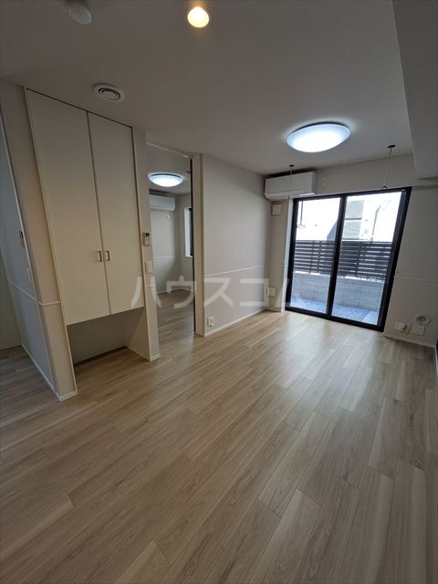 2/30 リビング/ダイニング