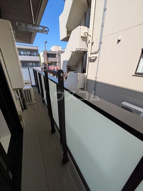 26/30 バルコニー