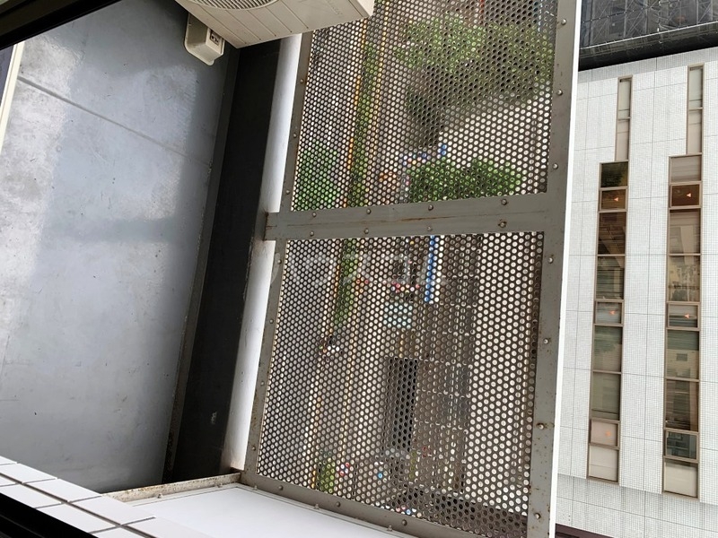 13/28 バルコニー