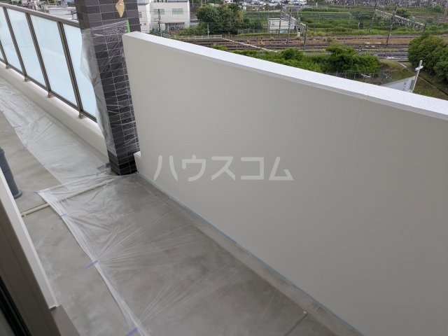 18/23 バルコニー