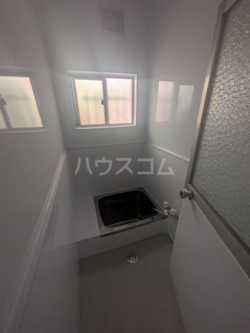 13/24 浴室