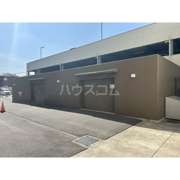 2/25 外観