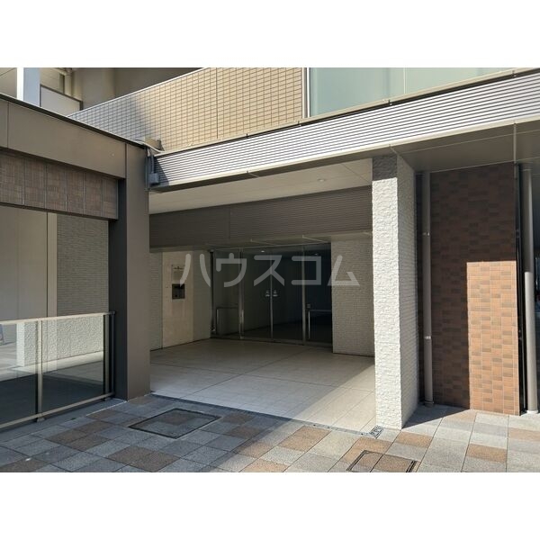 15/25 エントランス