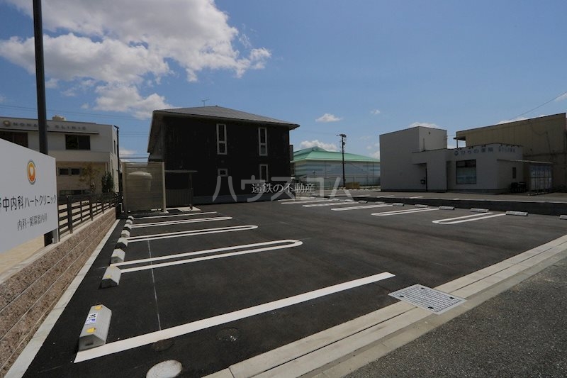 2/3 駐車場