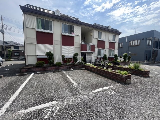 22/30 駐車場