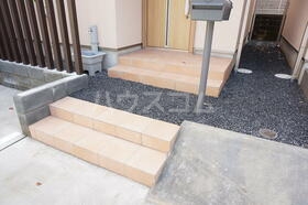 15/25 エントランス