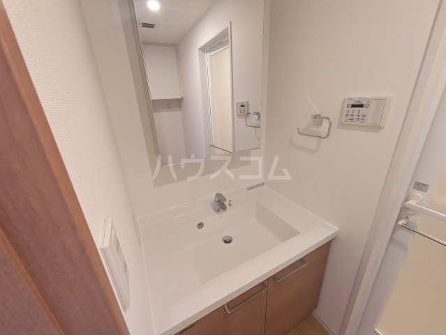 16/30 洗面