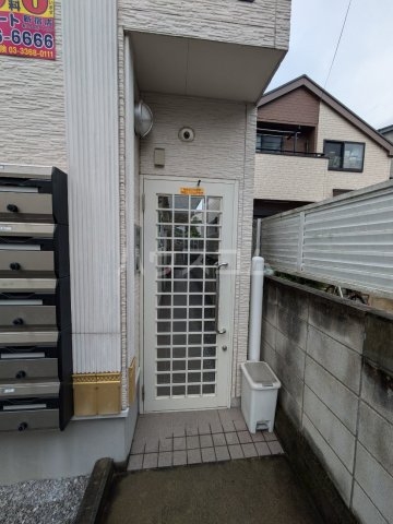 2/8 エントランス