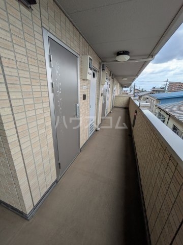 20/30 バルコニー