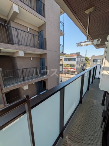 25/30 バルコニー