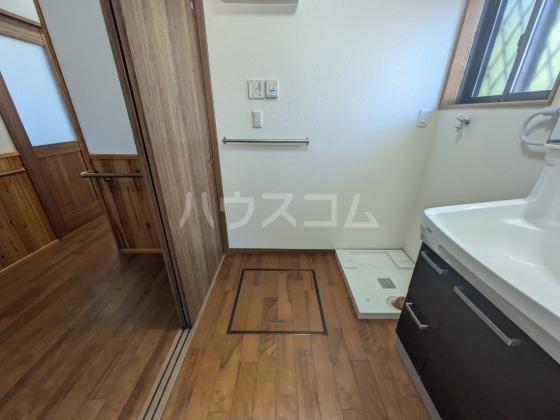 18/30 洗面