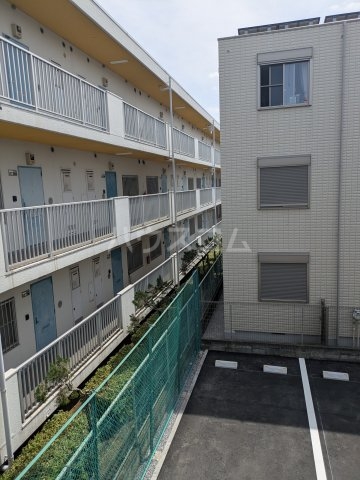 26/30 駐車場