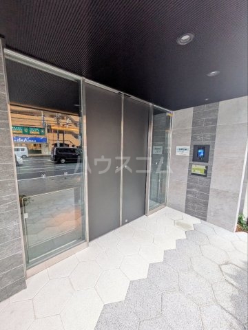 5/8 エントランス