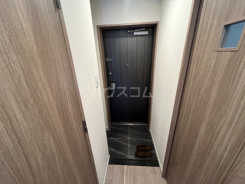 13/30 玄関
