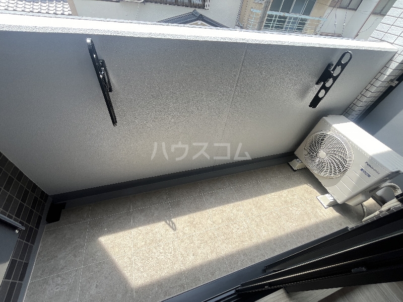 23/30 バルコニー